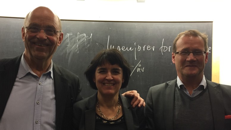 Kvällens föredragshållare fr vänster: Göran Värmby, IfM Moderator, Åsa Burman, VD Lightlab och Calle Carlsson, Svensk Sjöfart (foto Göran Värmby)